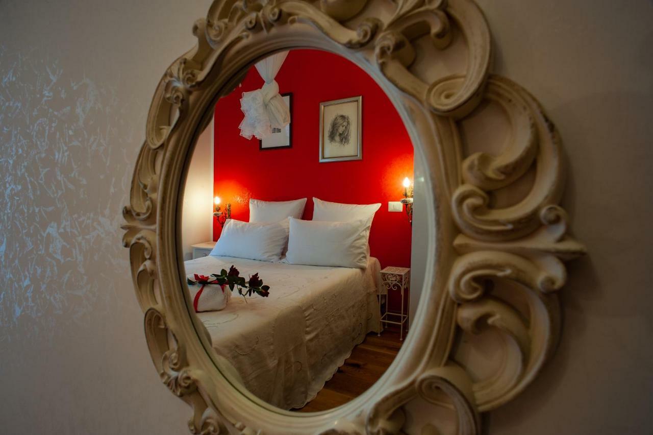 B&B Buonfiglio Cicconcelli - Terrazza Panoramica Frascati Buitenkant foto