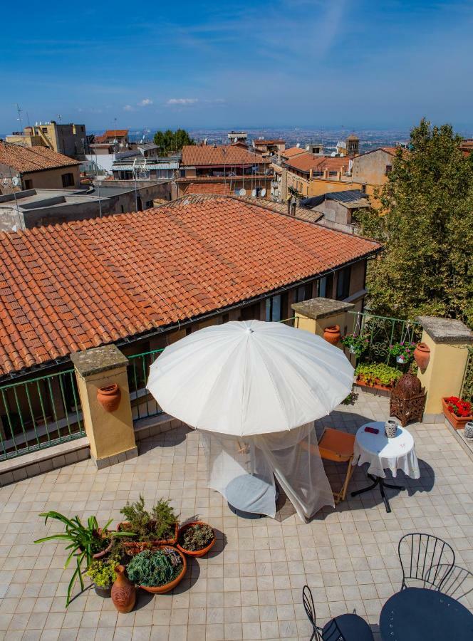 B&B Buonfiglio Cicconcelli - Terrazza Panoramica Frascati Buitenkant foto